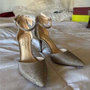 Jessica Simpson Shimmering Gold Heels